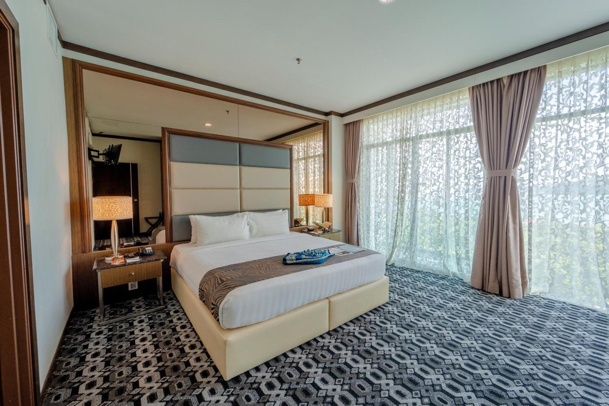 Adya Hotel Langkawi Kuah Exterior foto